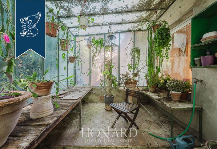 Image No.19-7 Bed Country House for sale
