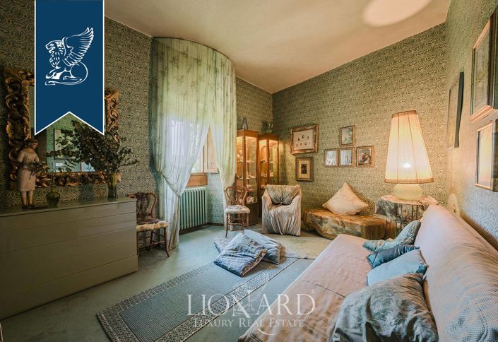 Image No.20-7 Bed Country House for sale