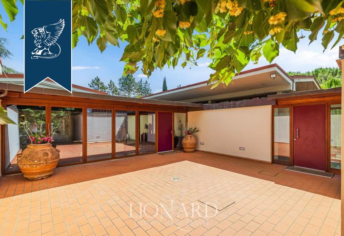 Image No.16-6 Bed Villa for sale
