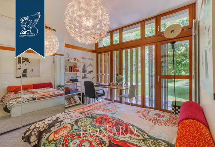 Image No.34-6 Bed Villa for sale