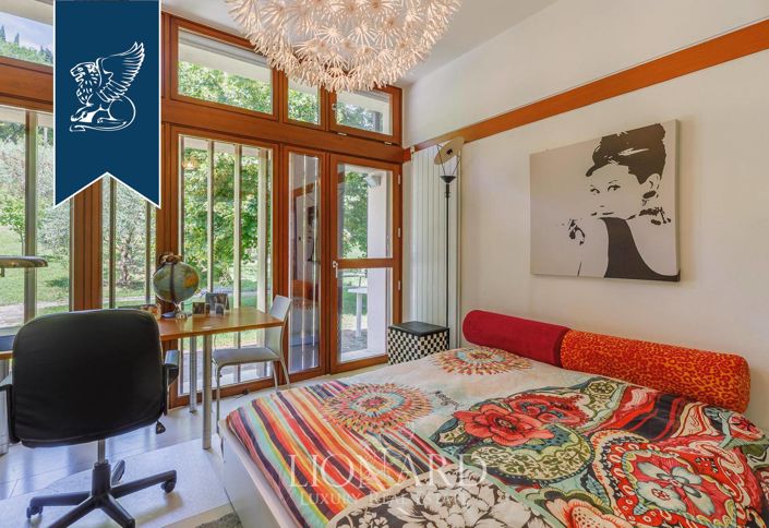Image No.35-6 Bed Villa for sale