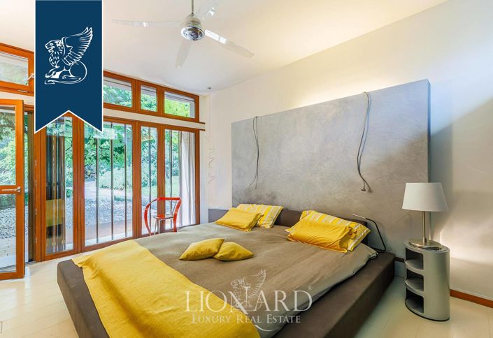 Image No.40-6 Bed Villa for sale