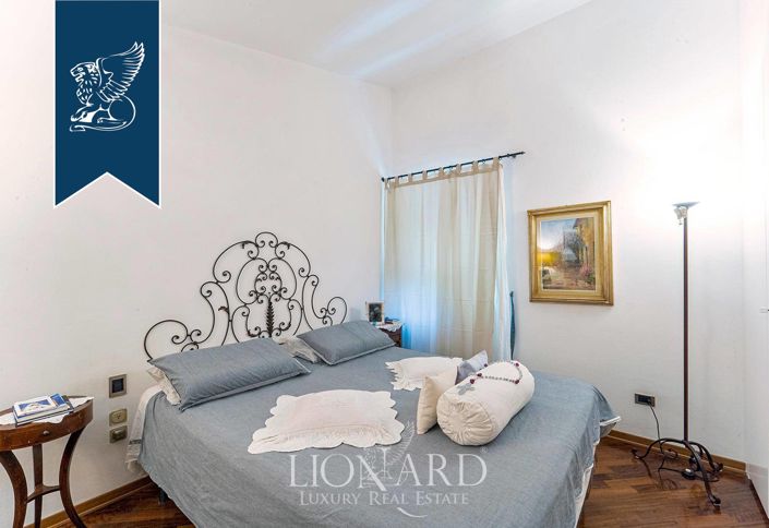 Image No.32-5 Bed Villa for sale