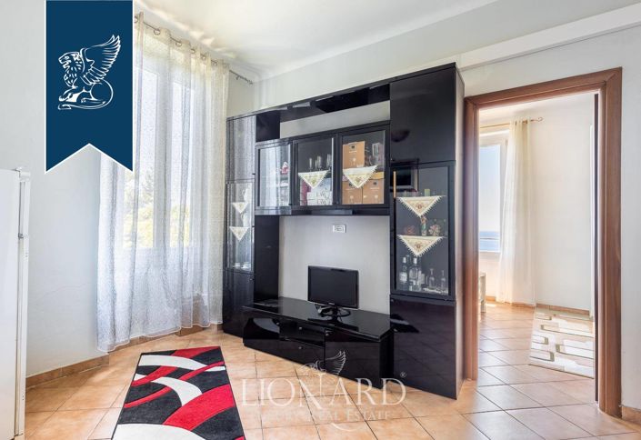 Image No.30-6 Bed Villa for sale