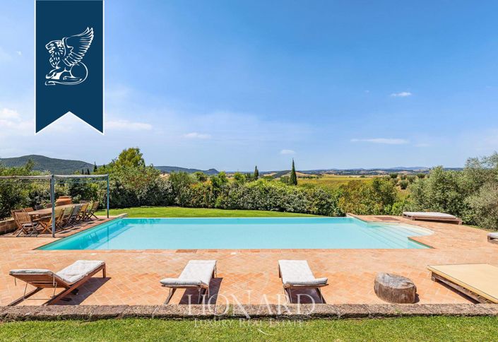 Image No.13-7 Bed Villa for sale
