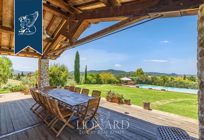 Image No.17-7 Bed Villa for sale