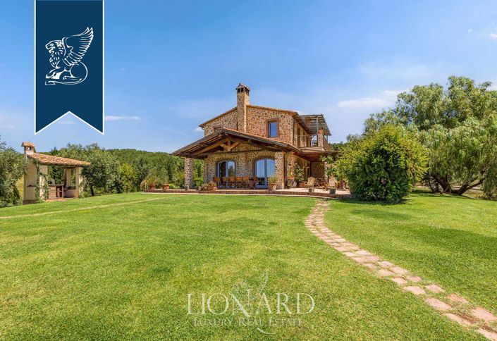 Image No.18-7 Bed Villa for sale