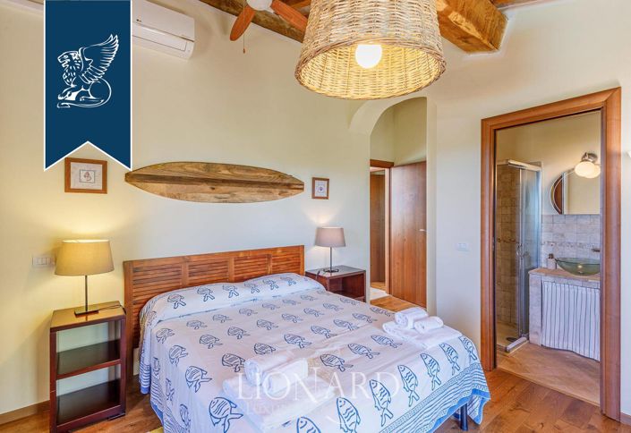 Image No.37-7 Bed Villa for sale