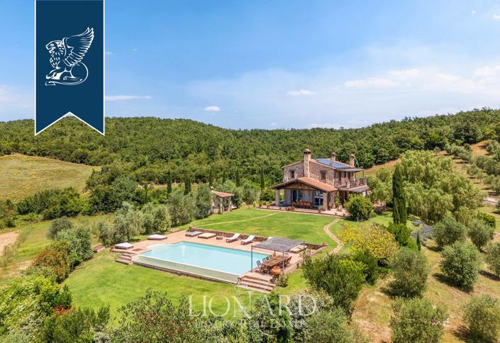 Image No.4-7 Bed Villa for sale