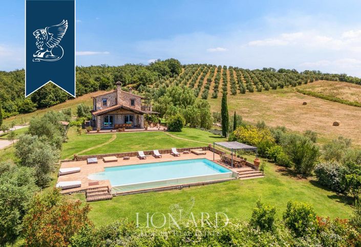Image No.5-7 Bed Villa for sale