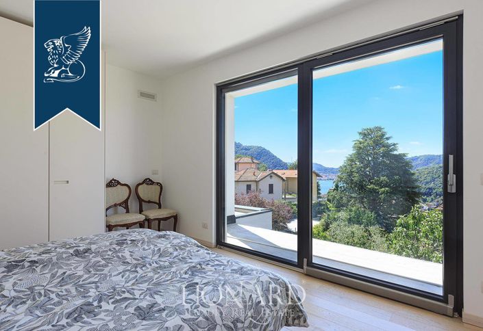 Image No.16-3 Bed Villa for sale