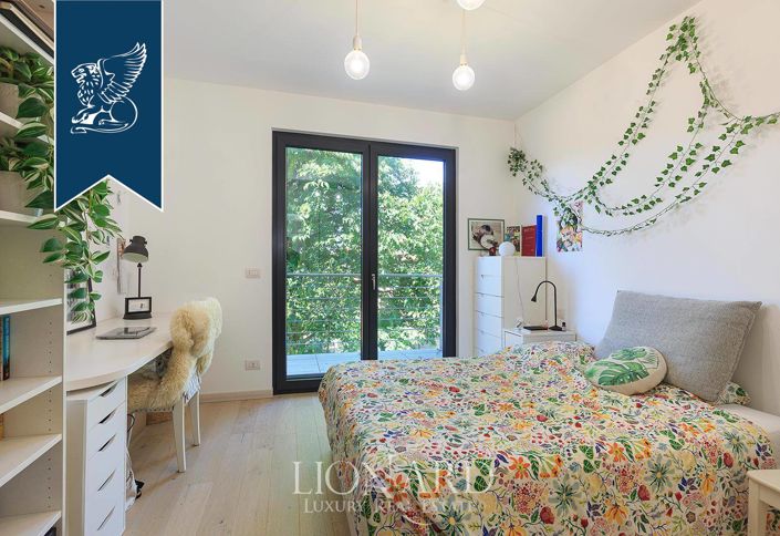 Image No.20-3 Bed Villa for sale