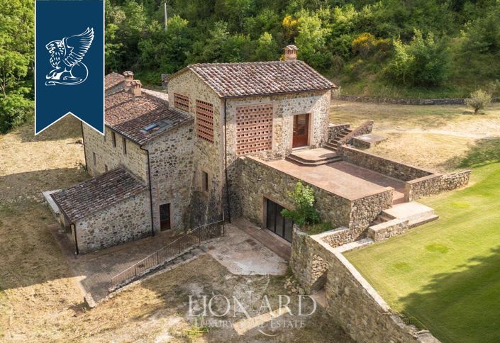 Image No.24-6 Bed Country House for sale
