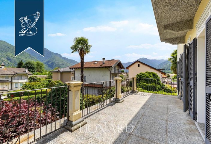 Image No.32-5 Bed Villa for sale