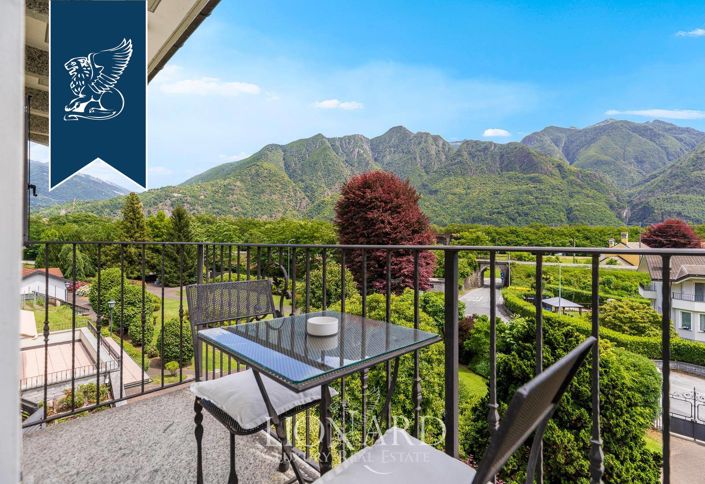 Image No.41-5 Bed Villa for sale