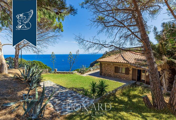 Image No.17-6 Bed Villa for sale