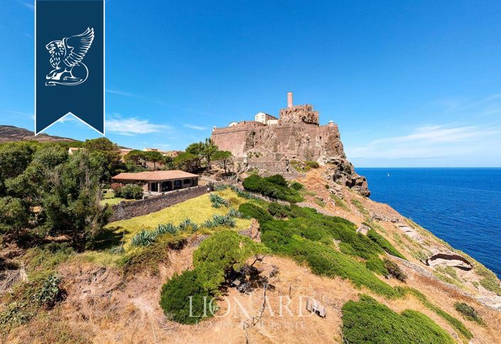 Image No.2-6 Bed Villa for sale
