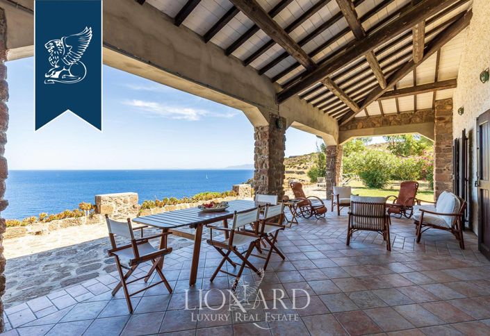 Image No.31-6 Bed Villa for sale
