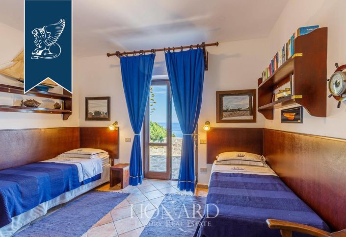 Image No.50-6 Bed Villa for sale