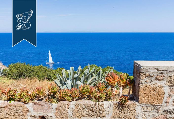 Image No.8-6 Bed Villa for sale