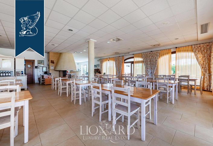 Image No.20-24 Bed Hotel for sale