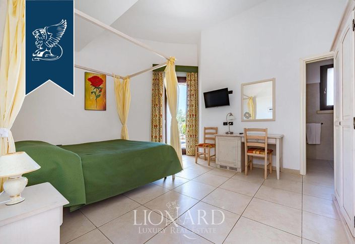 Image No.21-24 Bed Hotel for sale