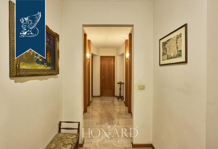 Image No.15-4 Bed Apartment for sale