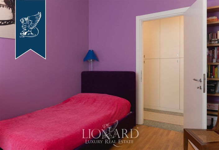 Image No.16-5 Bed Apartment for sale