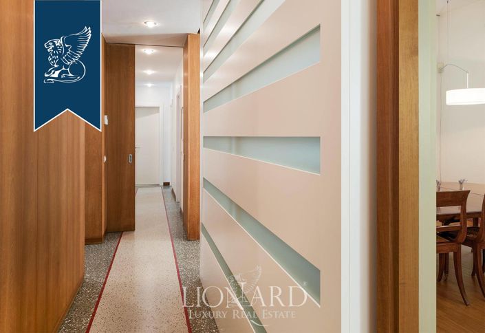 Image No.7-5 Bed Apartment for sale