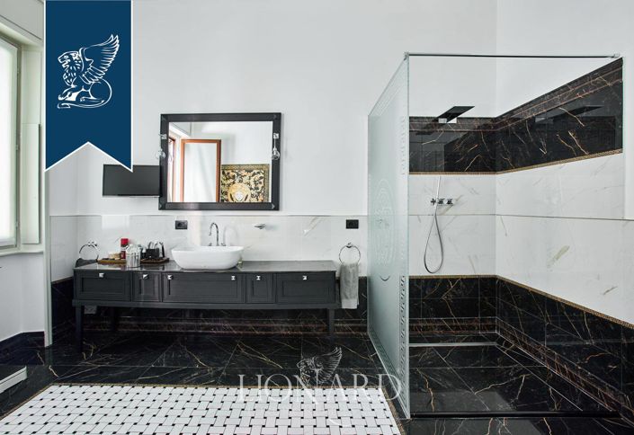 Image No.20-3 Bed Apartment for sale