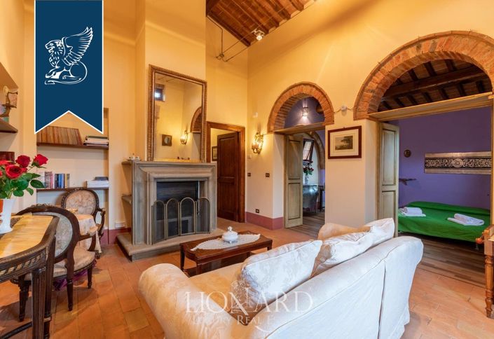 Image No.11-7 Bed Villa for sale