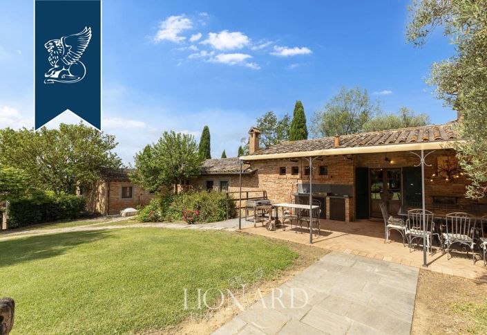 Image No.6-7 Bed Villa for sale