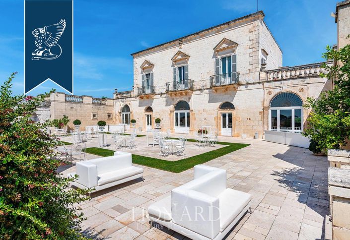 Image No.22-7 Bed Villa for sale