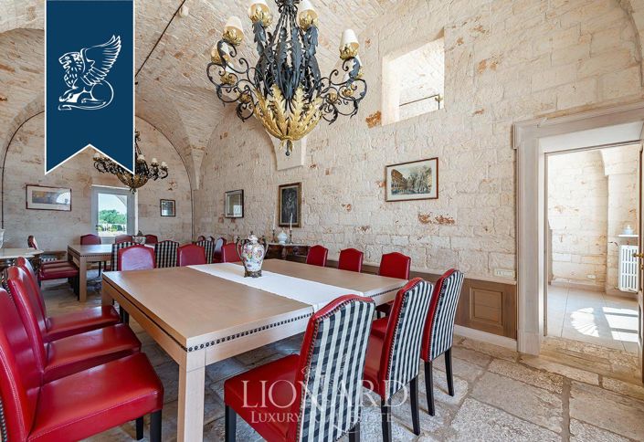 Image No.32-7 Bed Villa for sale