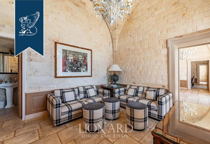 Image No.33-7 Bed Villa for sale