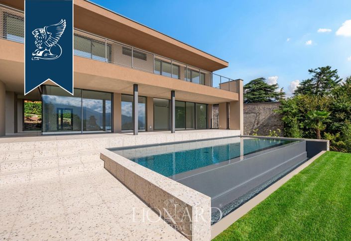 Image No.18-3 Bed Villa for sale