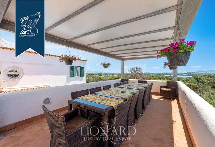 Image No.18-7 Bed Villa for sale