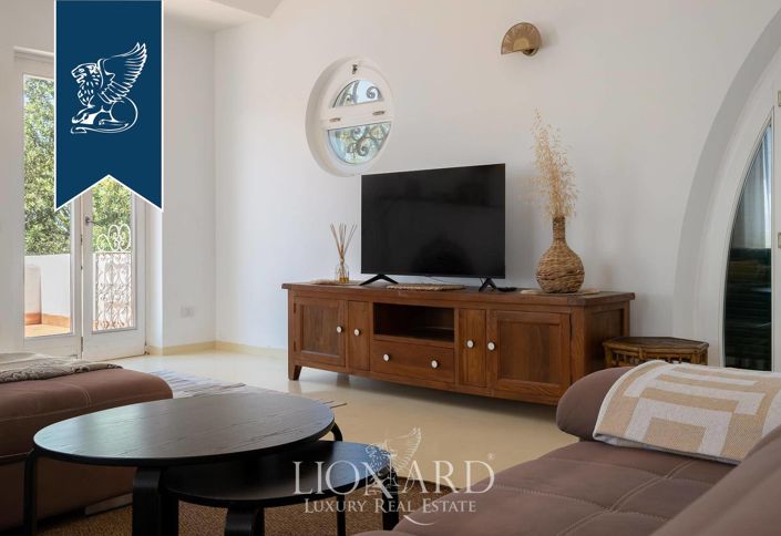 Image No.23-7 Bed Villa for sale