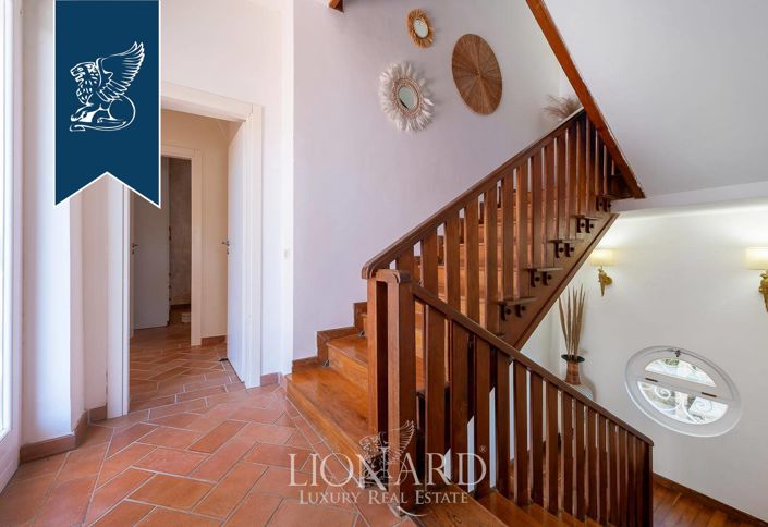 Image No.29-7 Bed Villa for sale