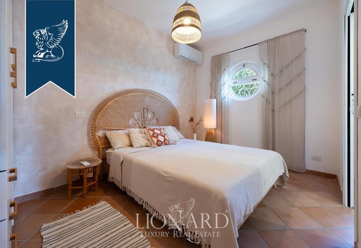 Image No.33-7 Bed Villa for sale
