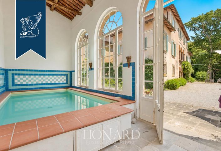 Image No.45-26 Bed Villa for sale