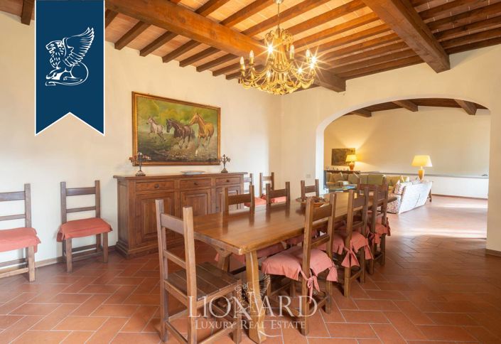 Image No.16-22 Bed Farmhouse for sale