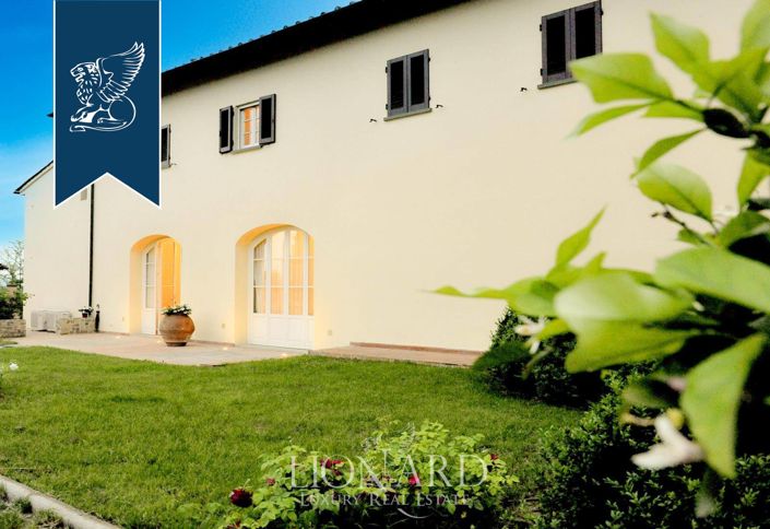 Image No.2-22 Bed Farmhouse for sale
