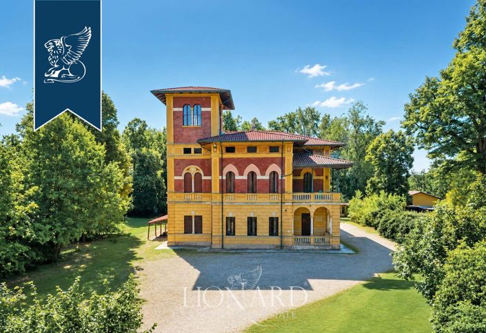Image No.3-14 Bed Villa for sale