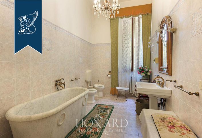Image No.32-14 Bed Villa for sale