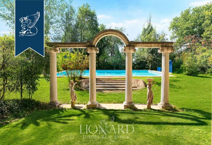Image No.5-14 Bed Villa for sale
