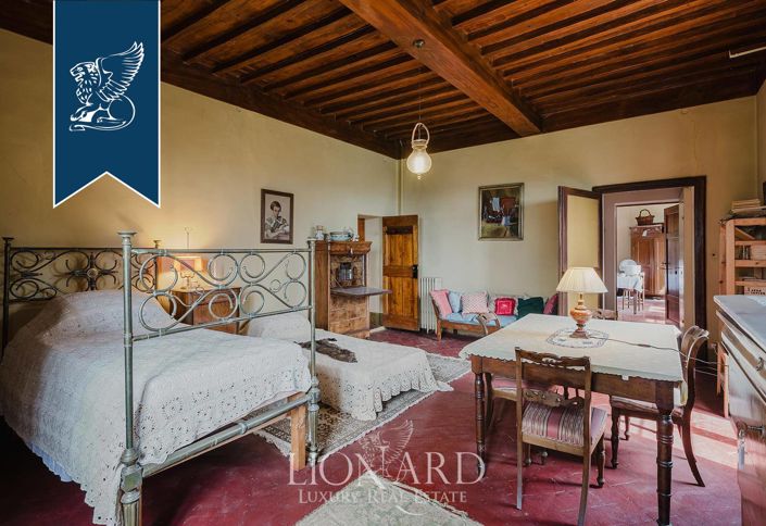 Image No.18-11 Bed Villa for sale
