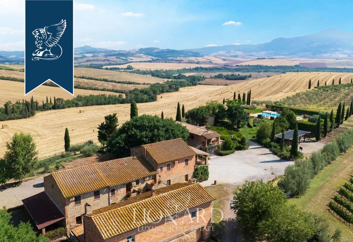 Image No.4-Ferme de 9 chambres à vendre à Pienza
