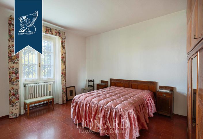 Image No.24-7 Bed Villa for sale