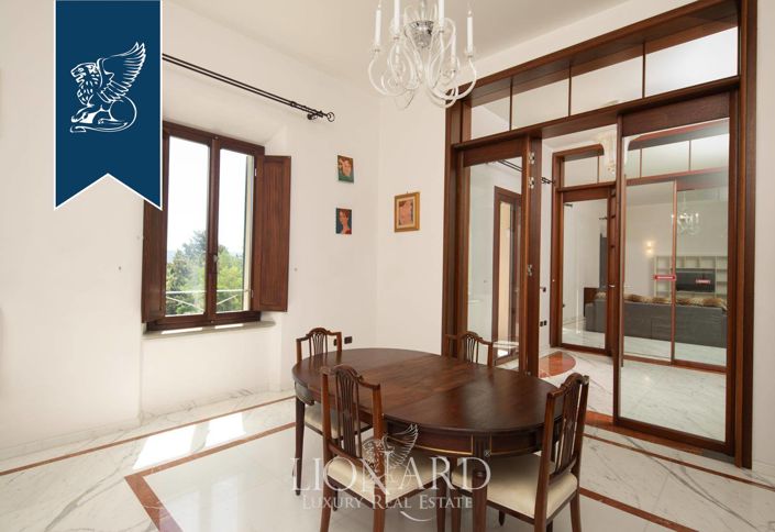 Image No.17-14 Bed Villa for sale